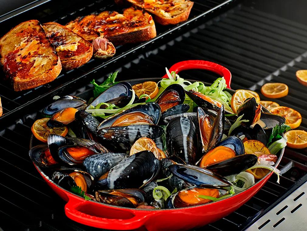 Smoke Infused Mussels, Fennel Black Pepper And Lemon Cream